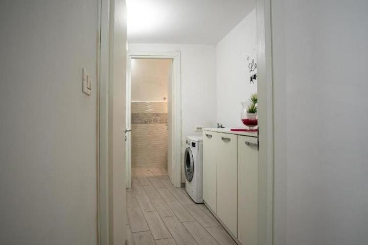 塔维亚诺La Casa Di Chiara公寓 外观 照片